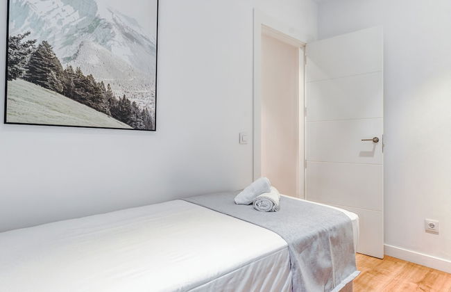 Limehome Madrid C. de Fomento - Photo 22