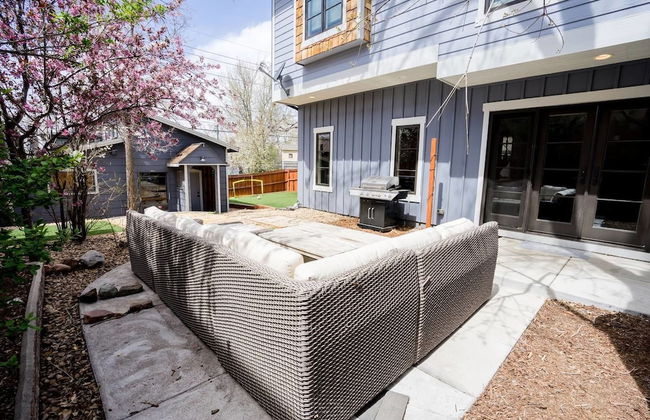 Time Capsule Tudor A Modern Family Getaway - Photo 21