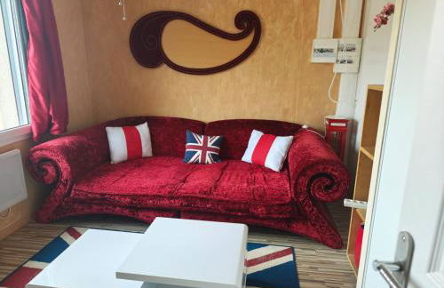 independent apartment in house with 3 bedrooms - Foto 4