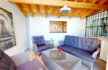 Immaculate Villa with sea views! - Foto 18