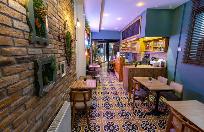 APOLLO HOTEL & APARTMENTS - Foto 1