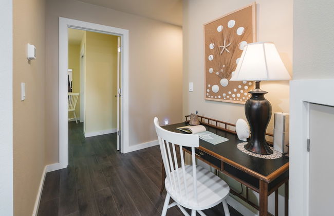 Anchor's Retreat by Avantstay Gorgeous Clift Top Views w/ Incredible Patio - Photo 18