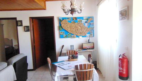 Charming house in Machico with mountain view and garden - Foto 2