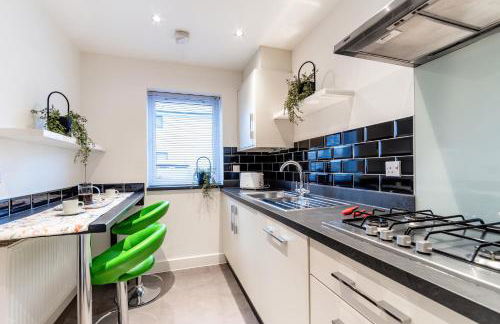 Black Brick Stays, Great Location, Free Parking, Fast Wi-Fi, Families & Contractors Welcome - Foto 6