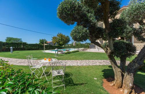 Apartment Mihael with pool and beautiful garden - Foto 2