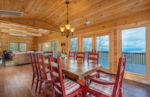 Blue Ridge Bliss Gorgeous home with hot tub & stunning views - Foto 5