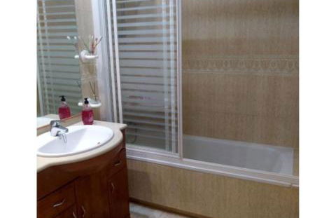 Preciosa casa con terraza y piscina R106 by Novadesta - Foto 13