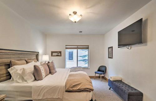 Flathead Lake Getaway with Balcony, Fireplace! - Foto 14