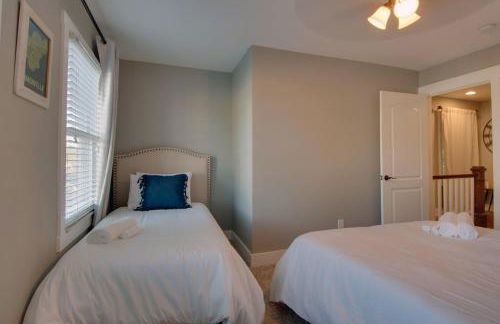 Perfect for Groups - Fenced-In Yard Pet Friendly - Foto 21