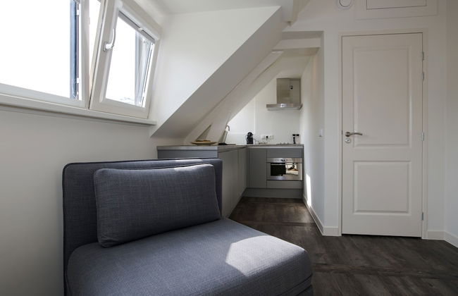 De With Studio's - Photo 8