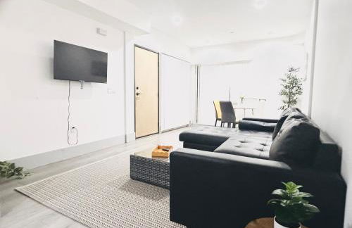 Newly Built Modern Central 2B On Sherman with Free Parking - Foto 36