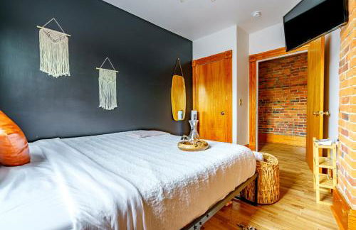 Jungle House Columbus Downtown Free Parking Sleeps 8 - Walk to Convention Center & Nationwide Arena - 1BR Short North Luxury Home - Over 5,800 Five Star Stays - Foto 44