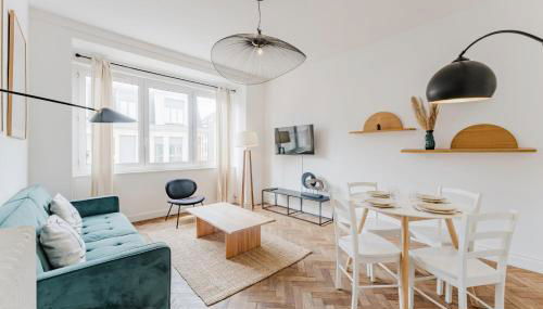 La Madeleine -two bedroom apartment - Foto 1