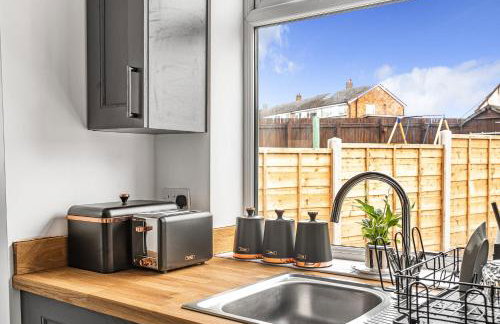 3-Bed, Sleeps 6, Near M1/M62 - Foto 2