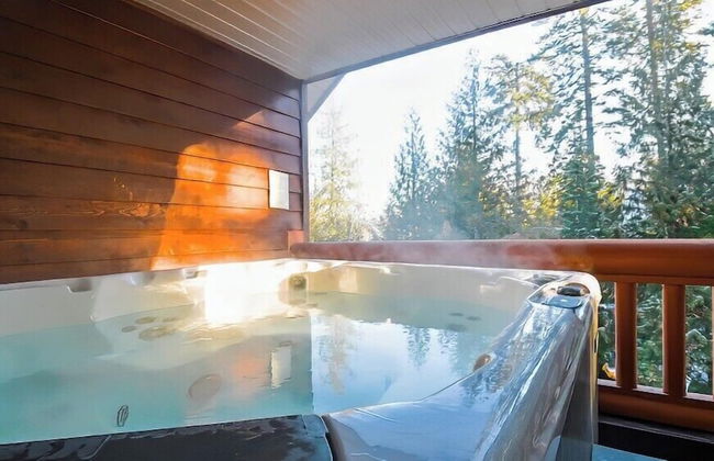 Polar Peak Lodges by Fernie Lodging CO - Photo 73