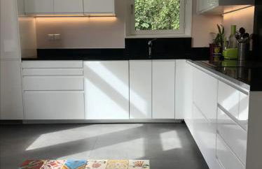 Maison de charme nichée dans le bois pour vivre une expérience unique - Foto 10