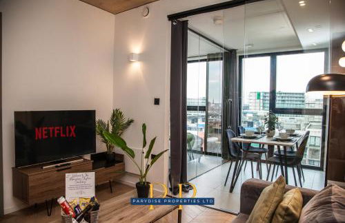 Deansgate Luxury Suite - Modern & Warm 1-Bed - Ideal For Business or Work Stays - Presented by Parydise Properties - Foto 3