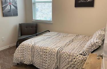 Home Away From Home While Away From Home II - Foto 14