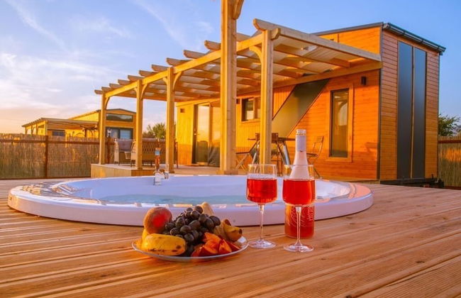 Prive Mini Homes & Camping - Photo 22