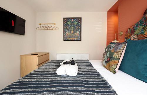 Sleeps14,Sauna,ColdPlunge,Hottub,xboxroom,XLgarden - Foto 36