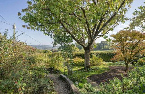 Thatched Cottage & Tranquil Gardens Gated Parking - Foto 24