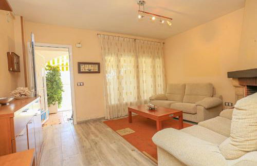 LITORAL COSTA DORADA - VILLA LAURA Only families - Photo 16