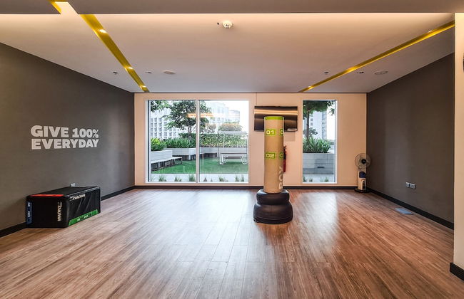 Fancy Apartment With Mesmerizing Canal Views - Photo 42