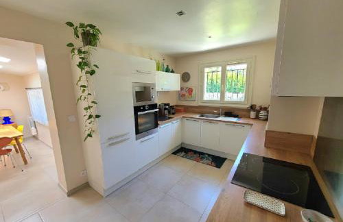 Magnifique villa piscine clim vue dominante 6 couchages - Foto 19