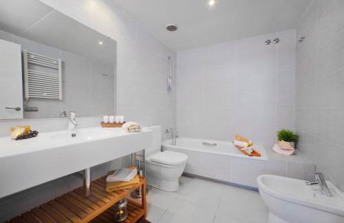 Victoria Diagonal Mar Barcelona - Foto 24