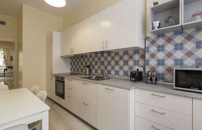 JOIVY Modern 2bed flat with balcony, 250m from M5 Foppa and M2 Sant'Agostino - Photo 10