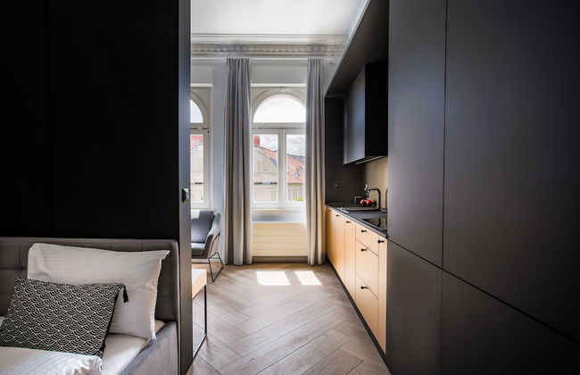 Homewell Boutique Apartments - Photo 15