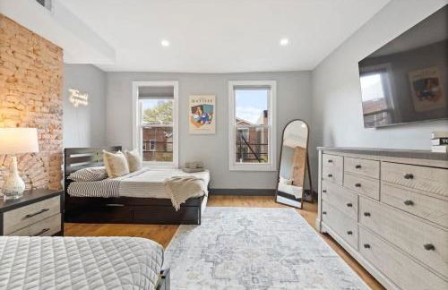 Luxury and Chic 2BR 2BA Apt only 15 Mins to NYC & Hoboken - Foto 19