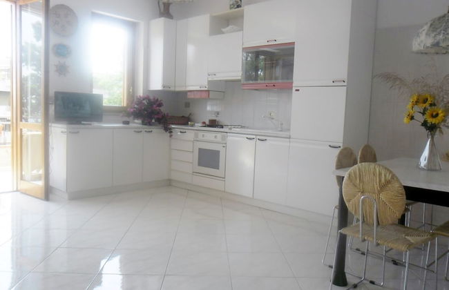 Two Rooms 30 Meters From the sea Near Etna and Taormina and Catania - Photo 12