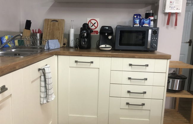 Superb Apartment With Sky Glass TV and Netflix - Foto 5