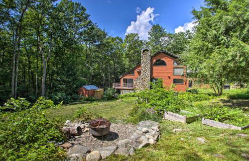 White Mountain Escape with Separate In-Law Suite! - Foto 40