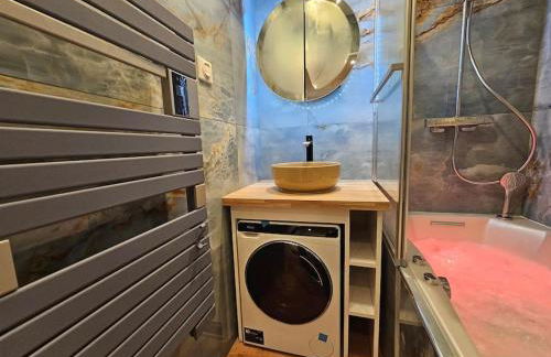 Paris La Defense - Modern Apartment with Jacuzzi - Foto 26