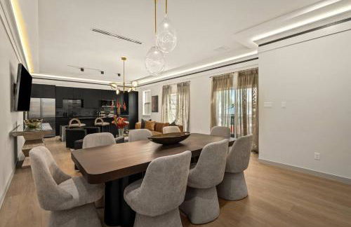 2Linkd Homes | 9BR•All Private Baths | Pool |Gated - Foto 17