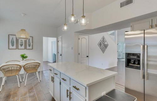 6BR 3,5BA Home Pool, Hot Tub, Game Room -16 Guests - Foto 13