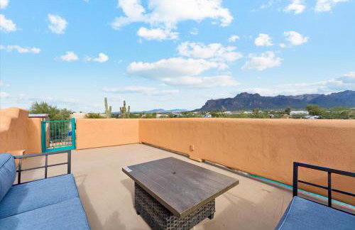 Dutchman Copper Ranch - Rooftop patio, Heated pool, Mtn Views, Waterslide - Foto 50