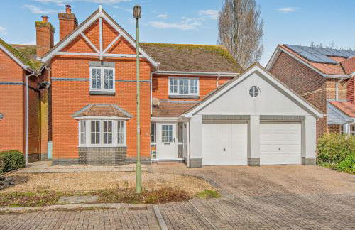 Henrow House Lymington 4 Bed Detached Home with Hot Tub - Foto 43