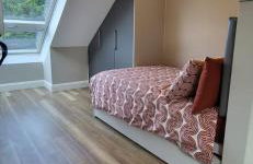 Sands House - luxury modern studios with secure parking in Epsom, Surrey - Photo 3