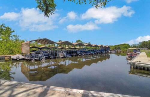 Lake Haven Retreat Private Dock & Peaceful Views - Photo 27