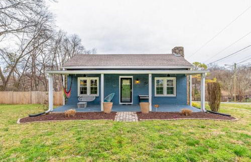 Historic East Nash Sleeps 6 - Foto 2