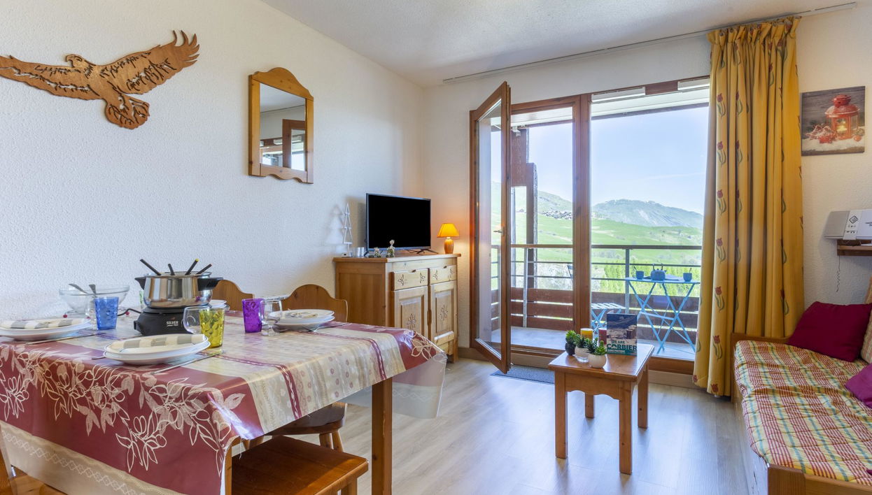 Bâtiment B - Photo 1, Living Room