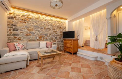 Feel Filoti - Foto 3