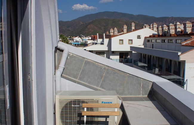 Aloha Suites Mediterranean - Photo 11