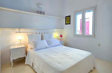 Nikis Home Town - Photo 6