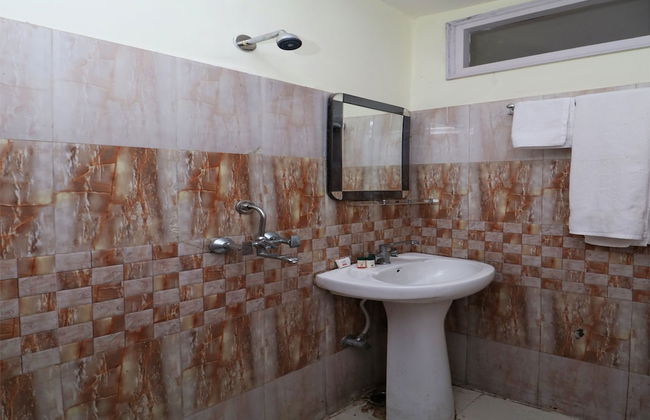 OYO 14129 Home 2BHK Shyamkhet Bhowali - Foto 8