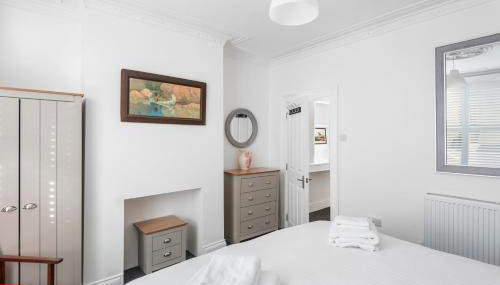 Superb location, character filled apartments by MyCityHaven - Foto 3