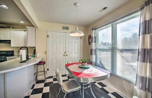 Central Harrisonburg Home with Fenced-In Yard! - Foto 8